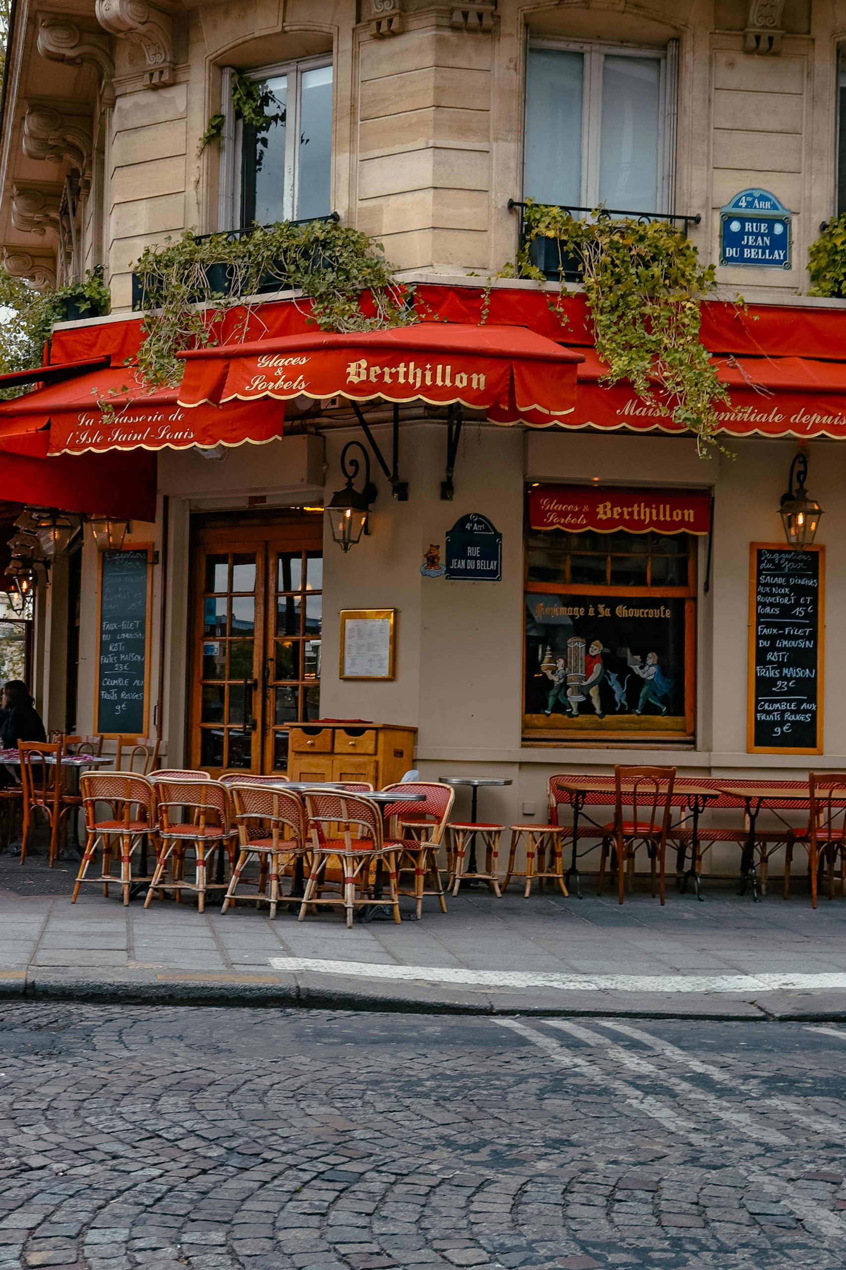 pexels-celine-3776818-16177508 pexels-celine-3776818-16177508